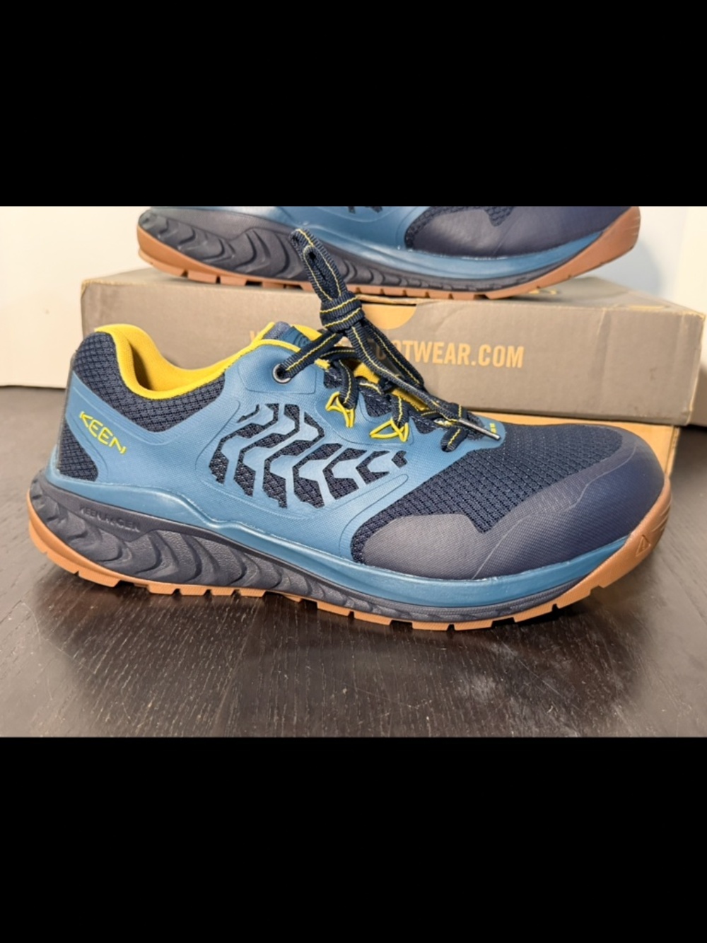 Keen Cully Utility Carbon Safety Toe Work Shoes Legion Blue Gum Mens 11EE Wide